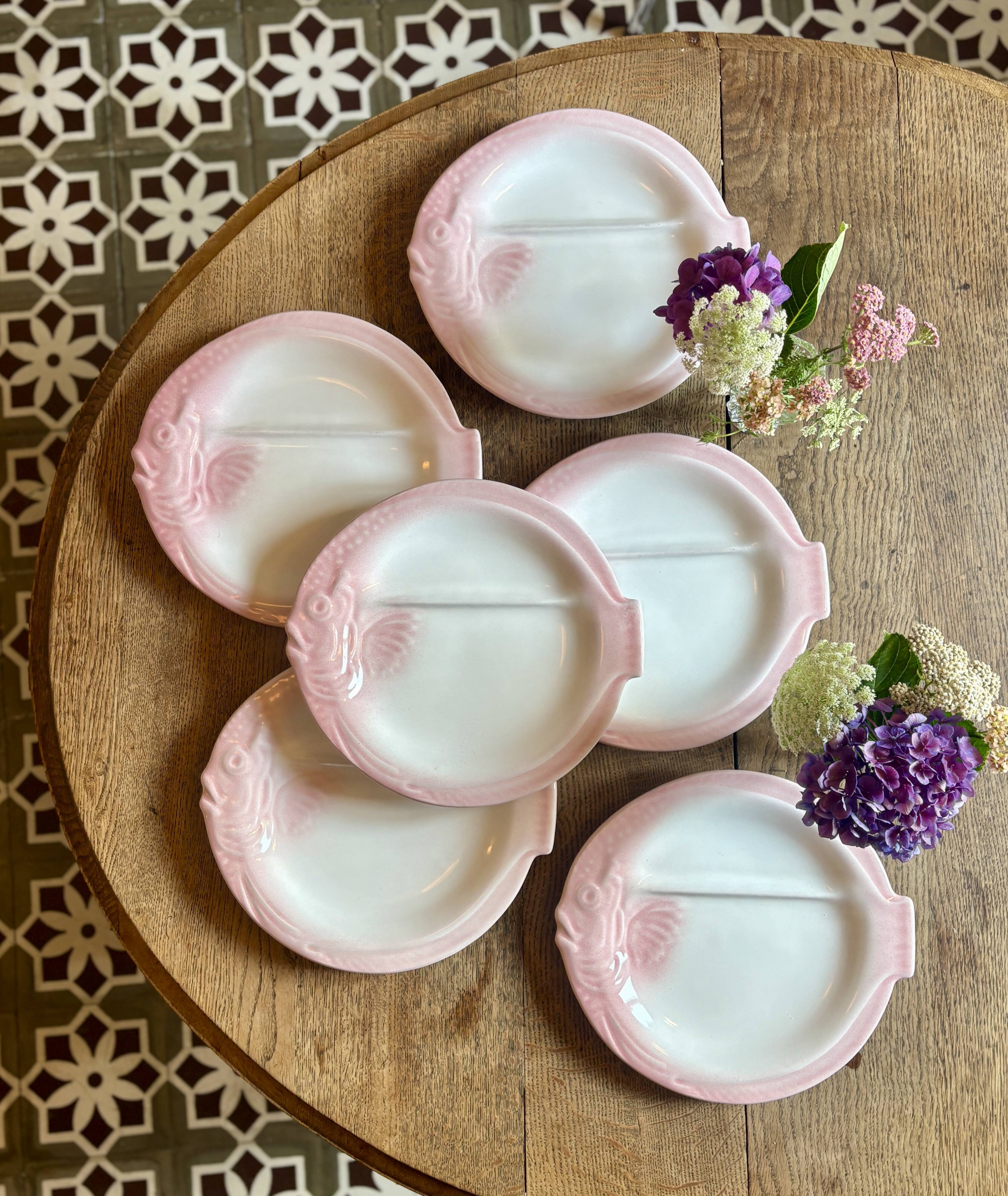 Set of 6 vintage plates in the shape of pink and gray fish - Nidervillier