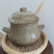 Grande soupière en grès pyrité vintage