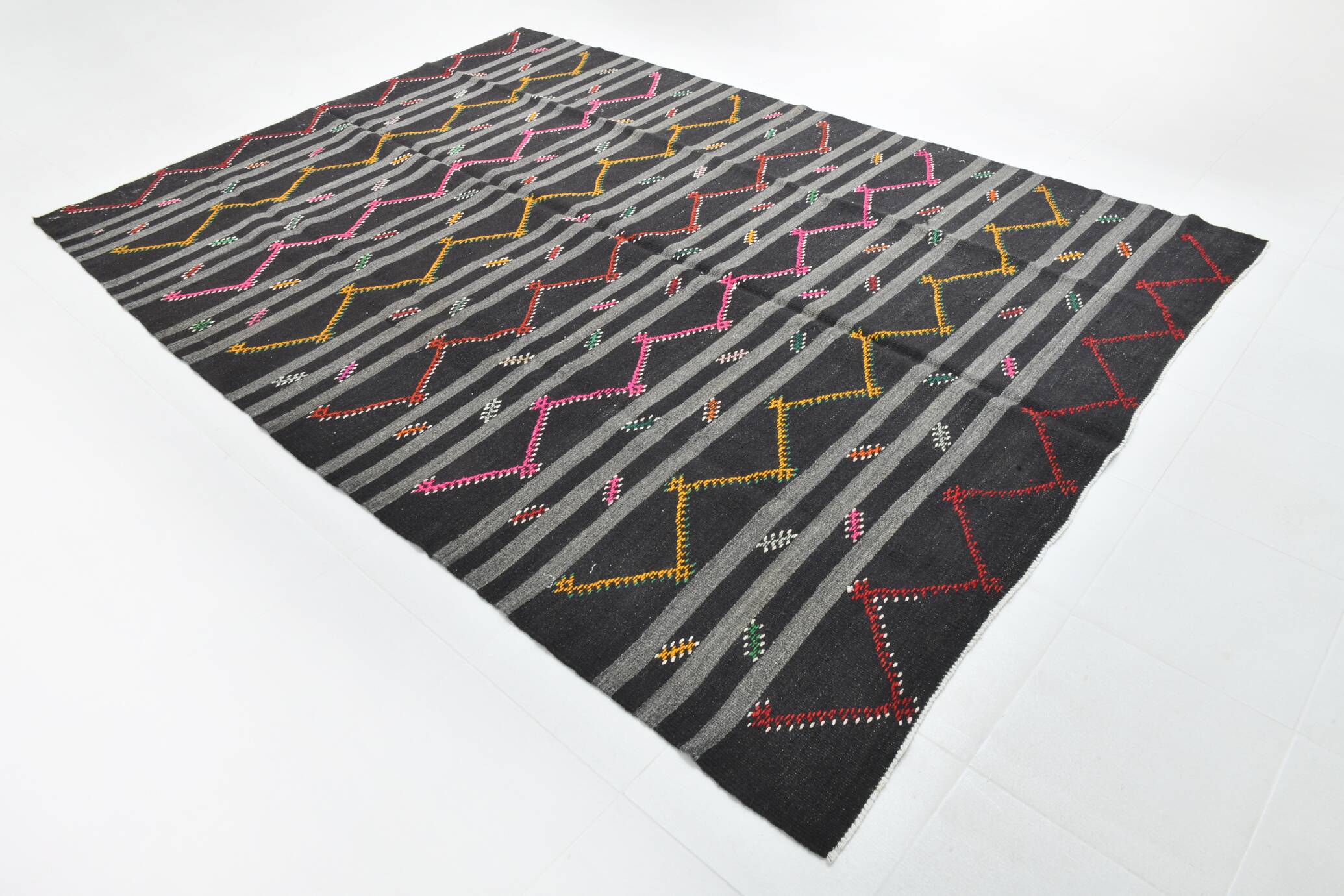 8x11 Gray & Black Striped Pattern Turkish Kilim Rug, 235x337Cm