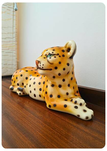 Jeune léopard en céramique italienne vintage – Années 1970