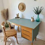 Scandinavian desk with its Baumann chair