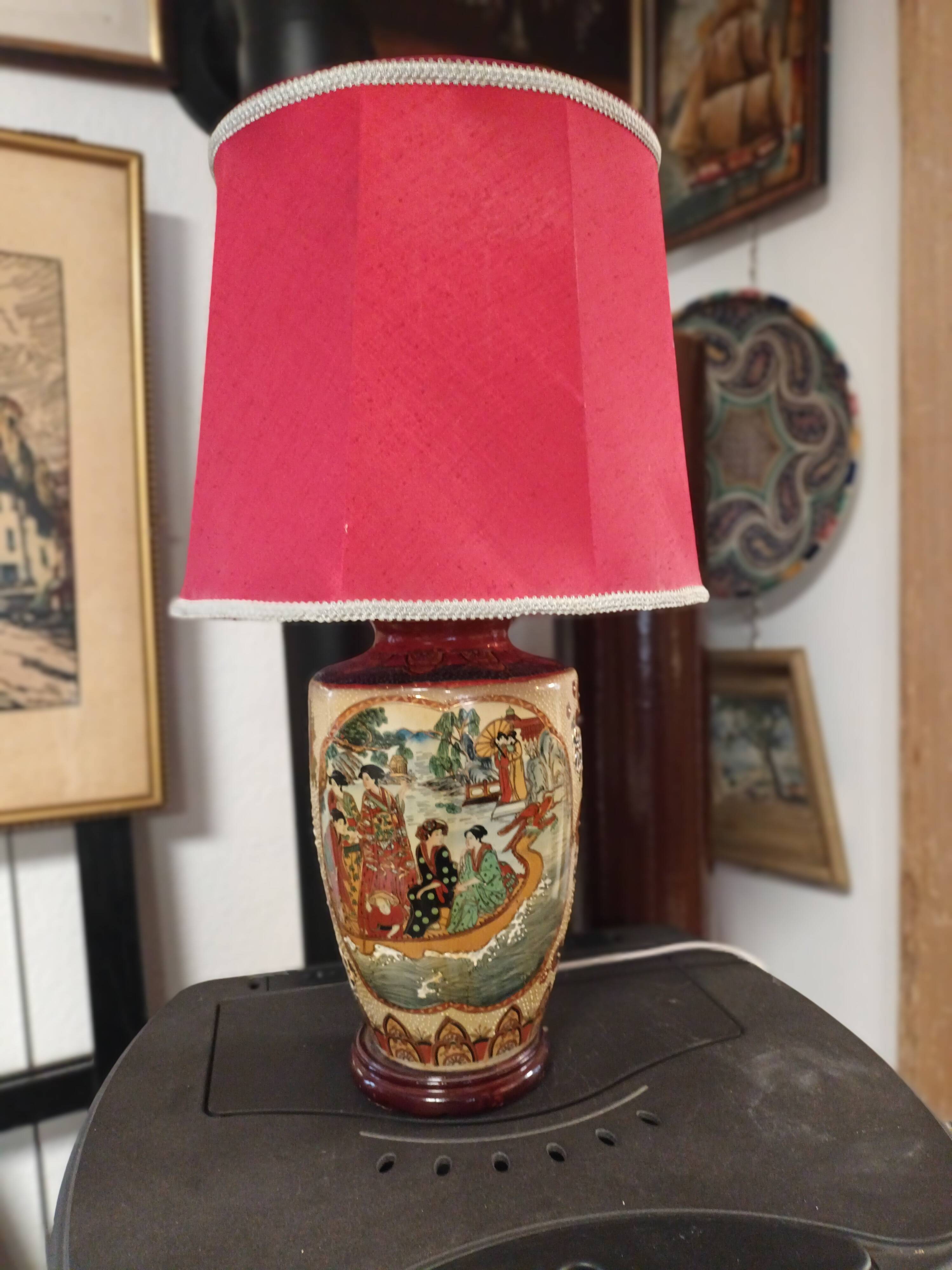 Asian ceramic lamp