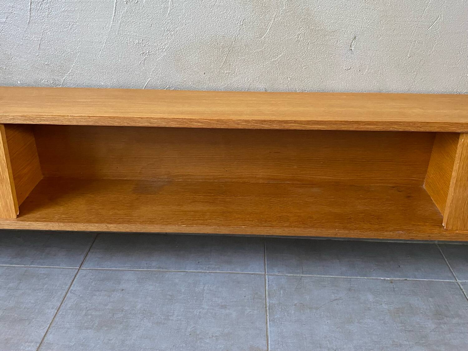 Low vintage sideboard (shallow)
