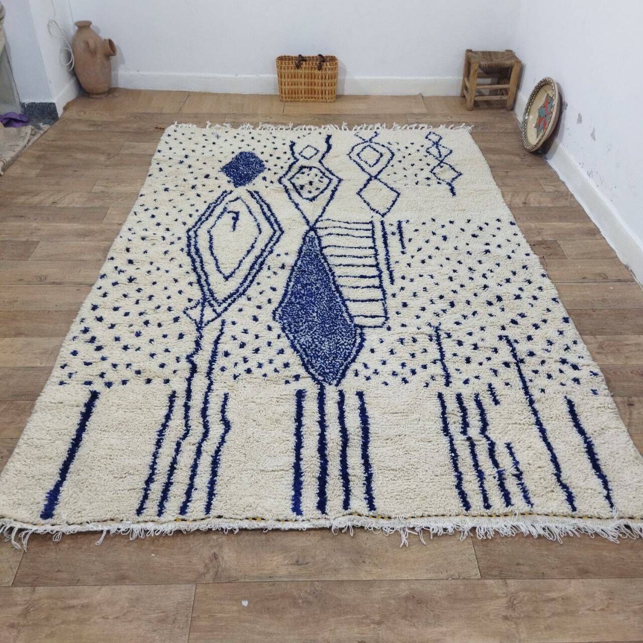 Vintage Azilal rug 290x196 cm - Blue geometric patterns