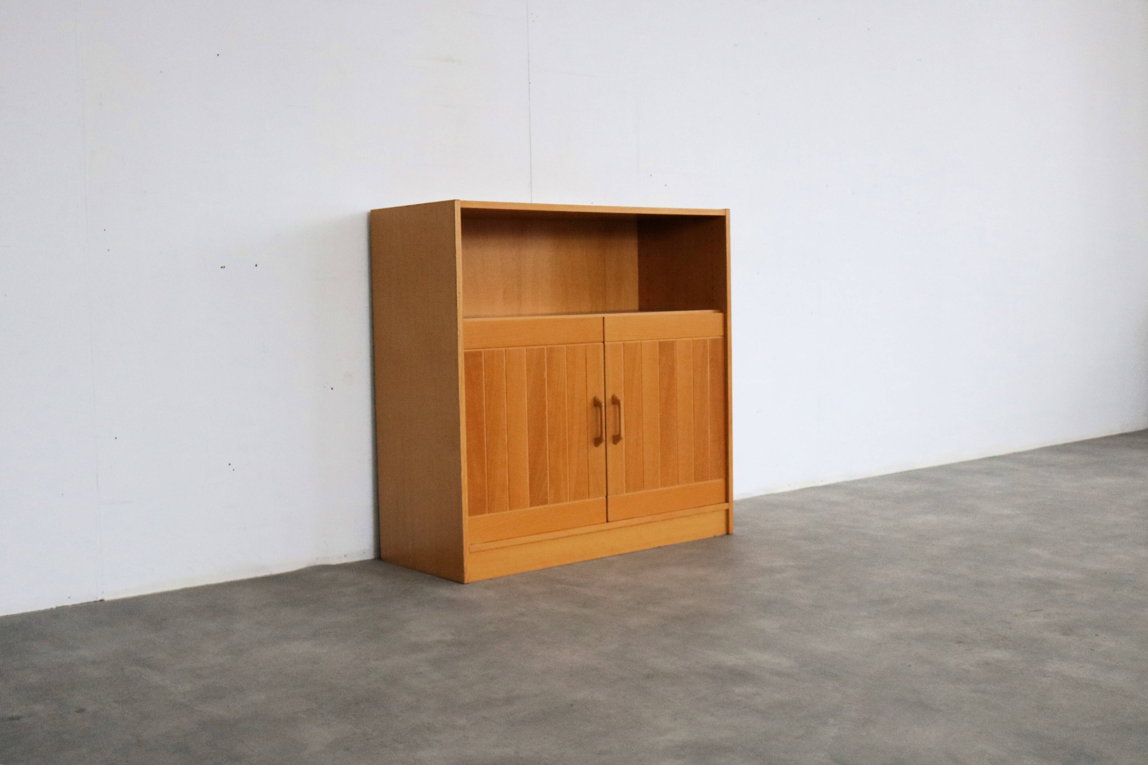 Armoire murale vintage, Suède