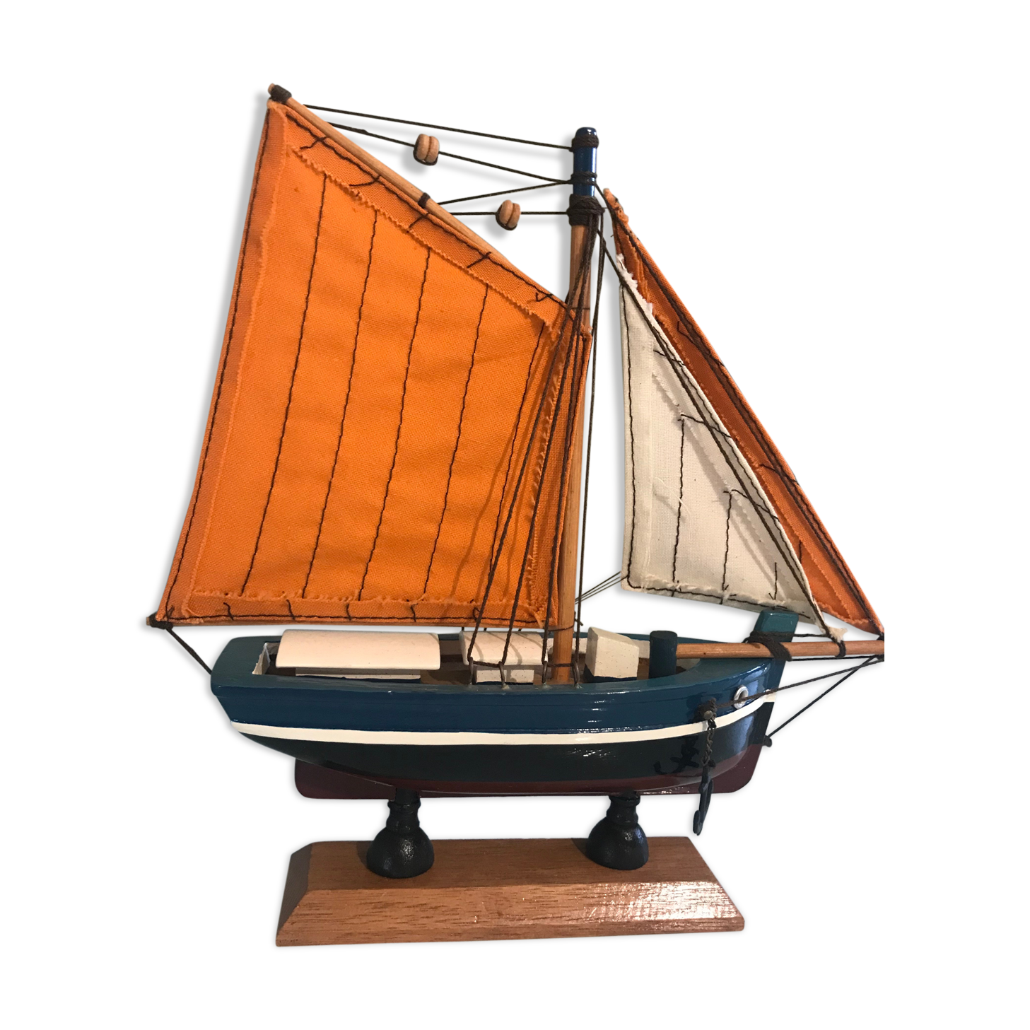 Camaret model