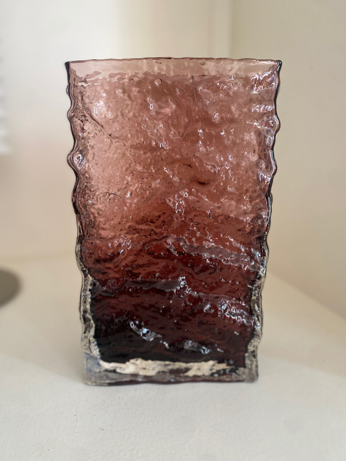 Vase Geoffrey Baxter Whitefriars purple glass 60s 70s