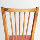 Chaise bistrot années 50 en bois et simili cuir rouge