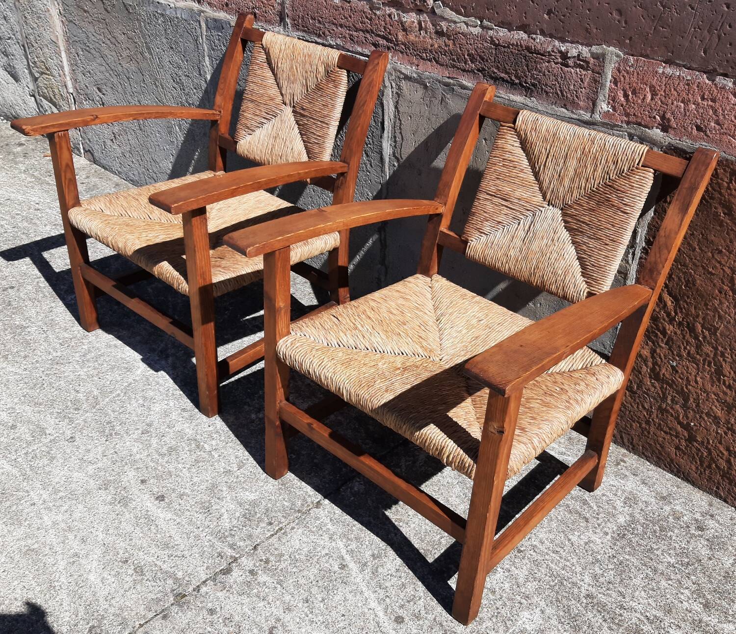 Paire de fauteuils paille (Josep Torres Clavé, 1936)