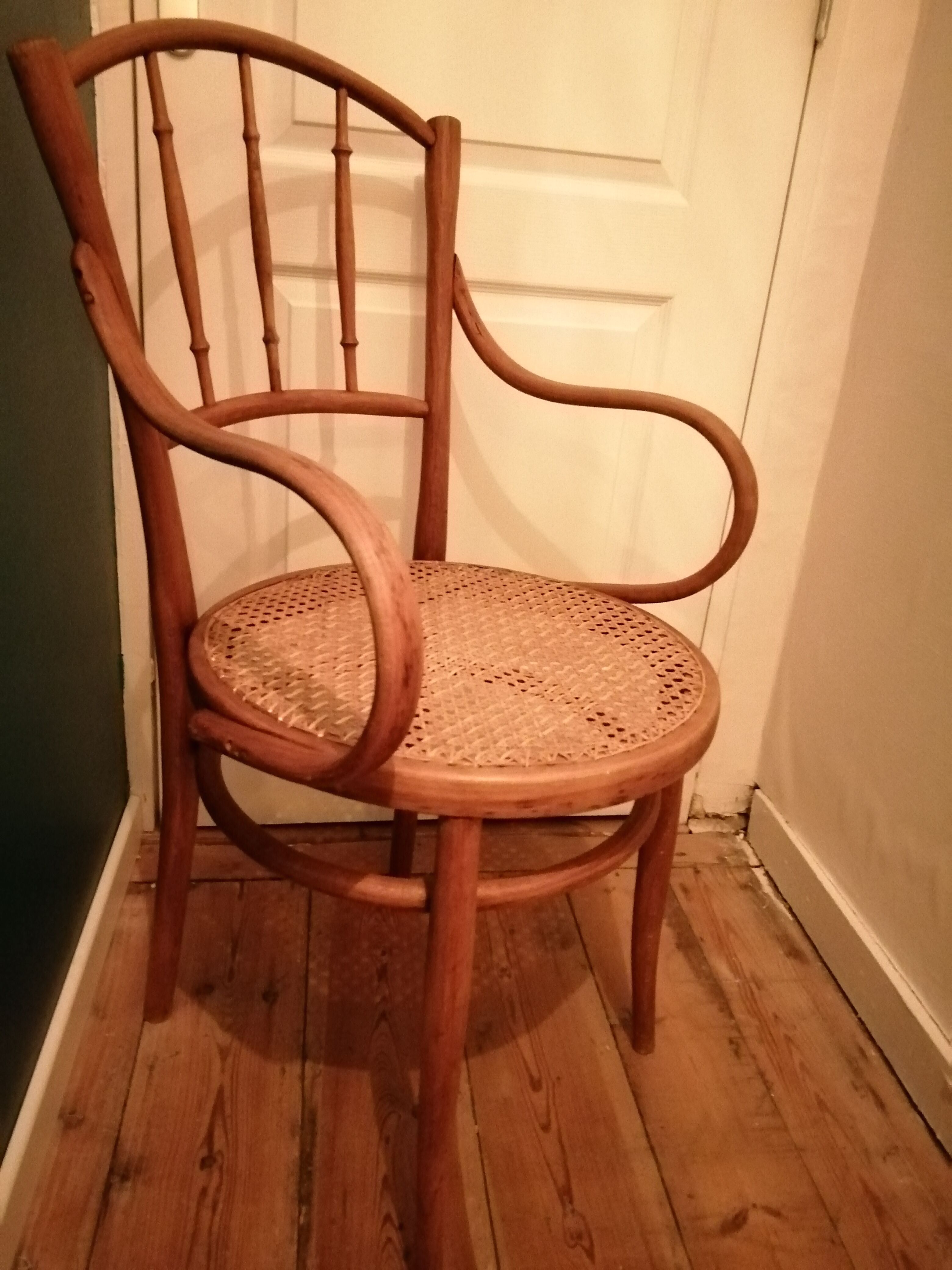 Fauteuil canné