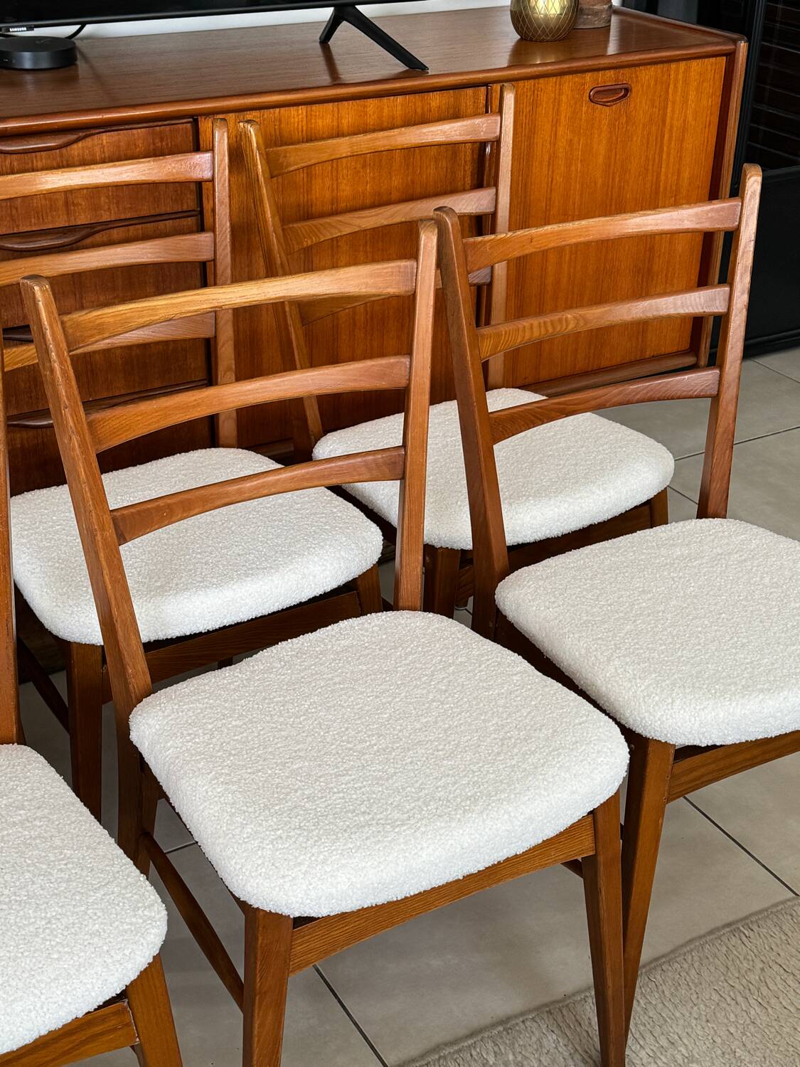 Old vintage Scandinavian style chair X6