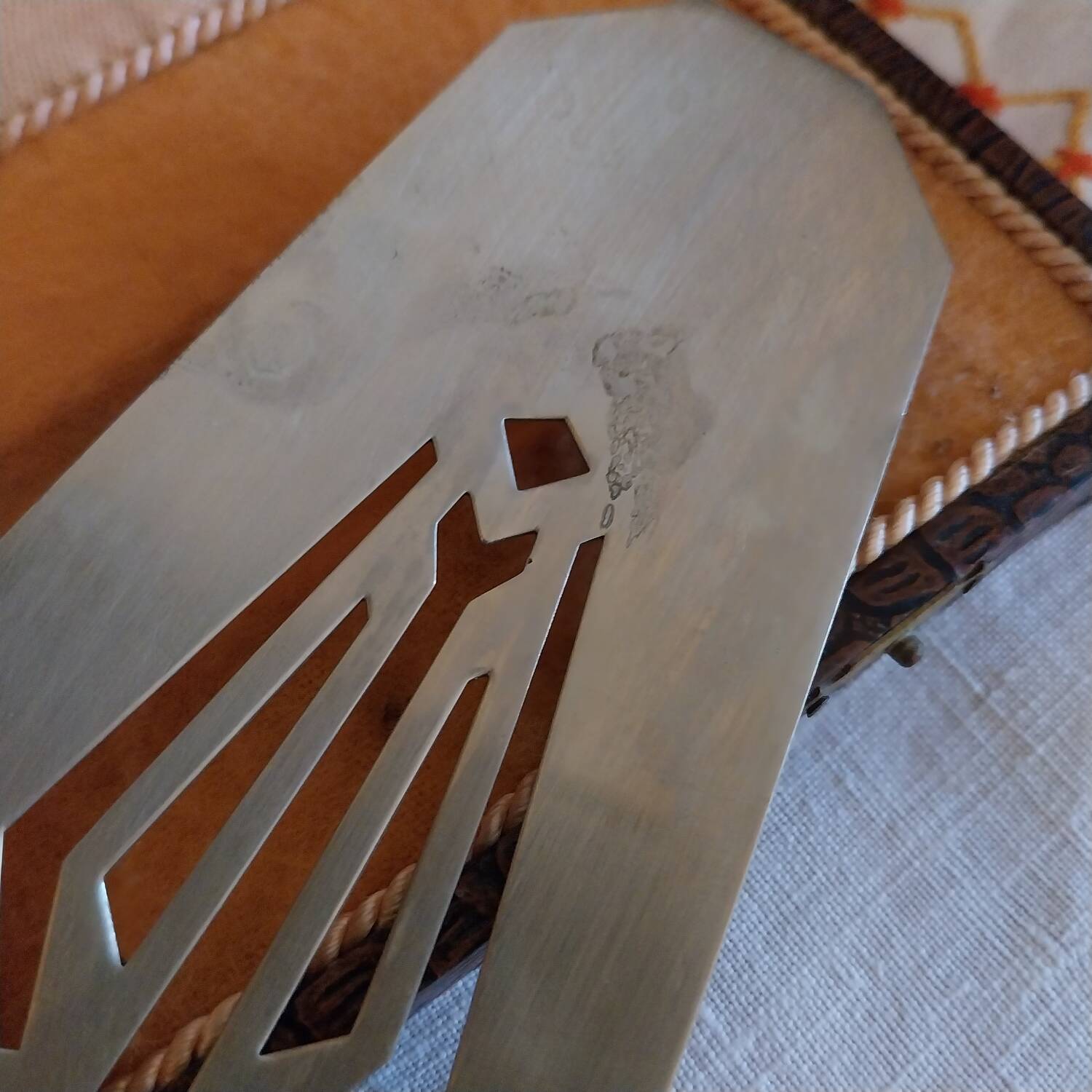 Pelle à tarte art déco En métal argenté