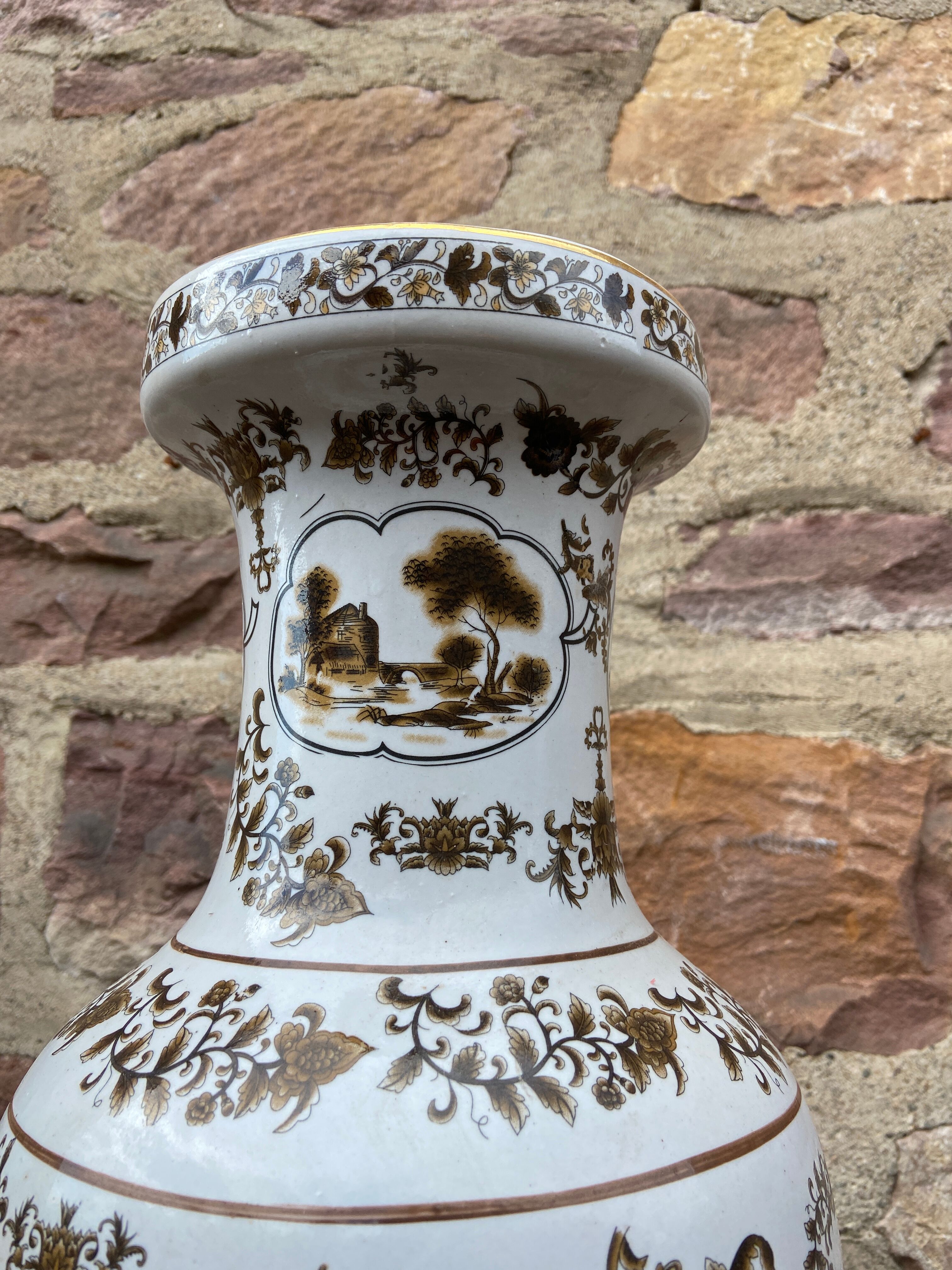 Chinese ceramic vase
