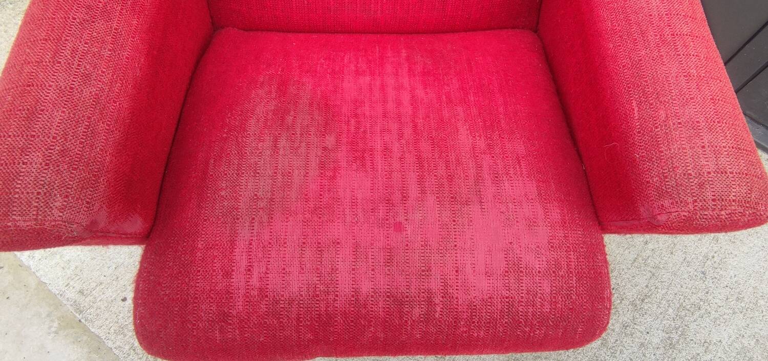 Vintage red designer armchair from the 1950s/1960s