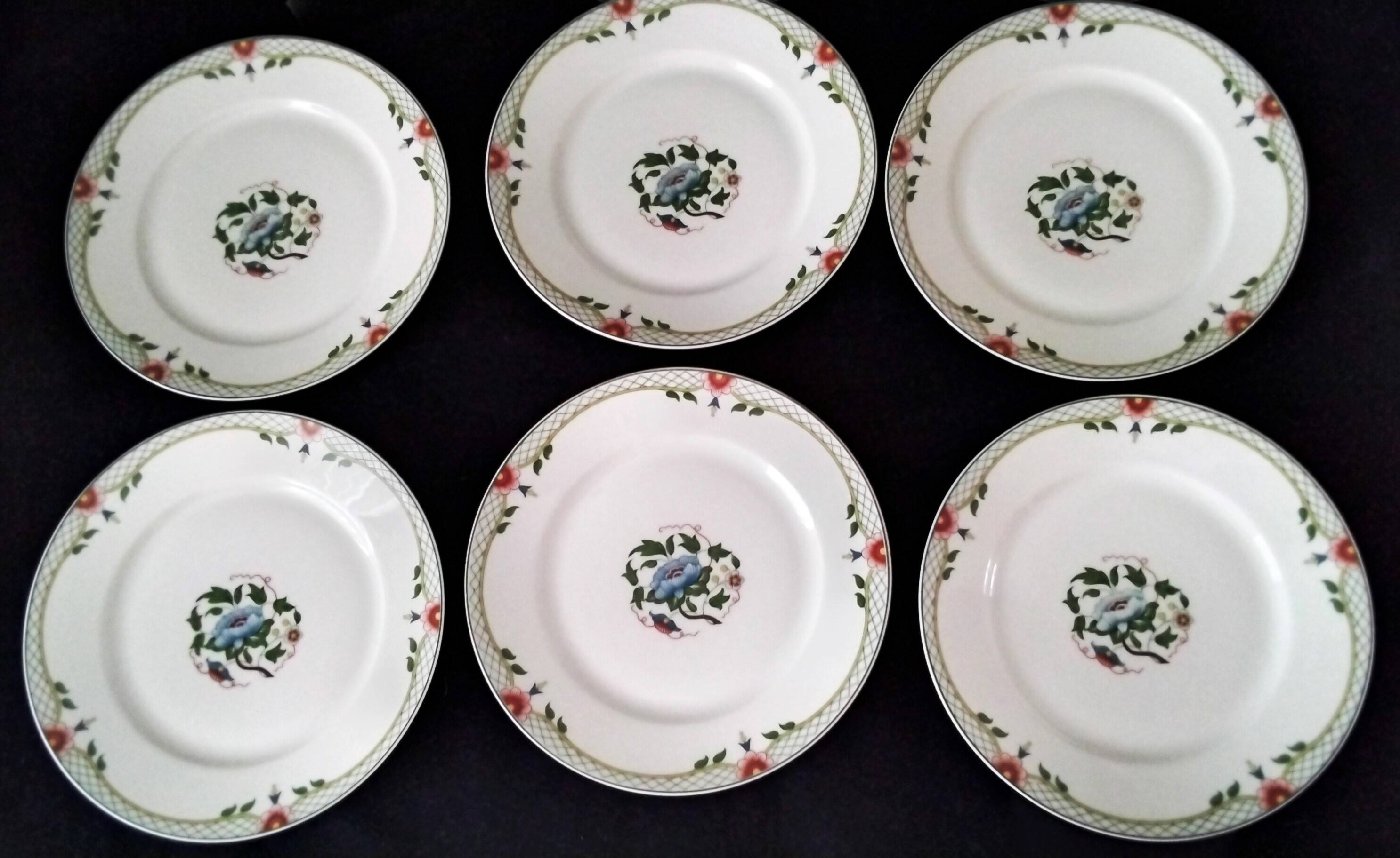 6 Limoges Porcelain Dinner Plates