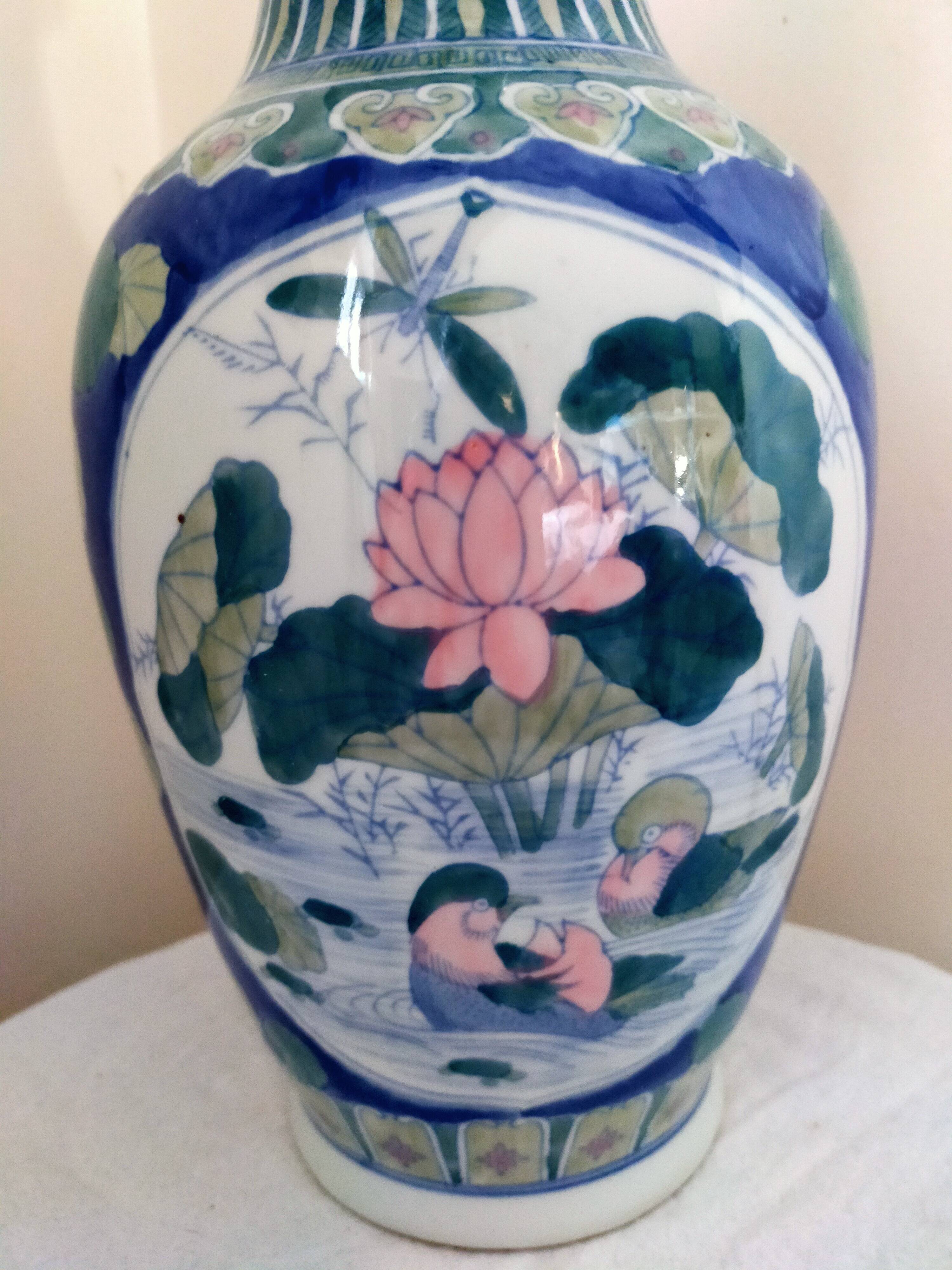 Hand-painted chinese vase