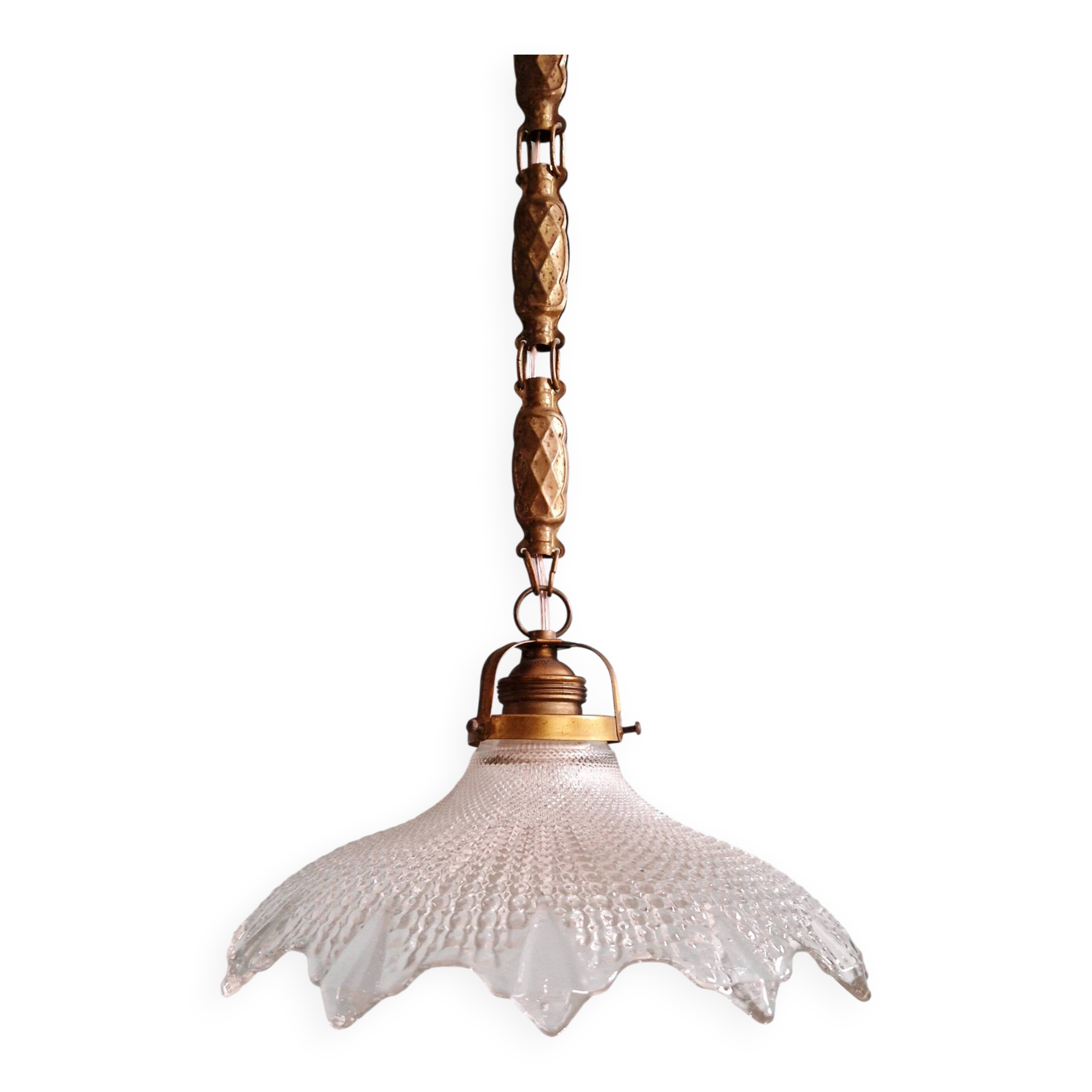 Suspension art déco en verre transparent festonné, années 1920-30