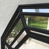 Octagonal mirror with parecloses