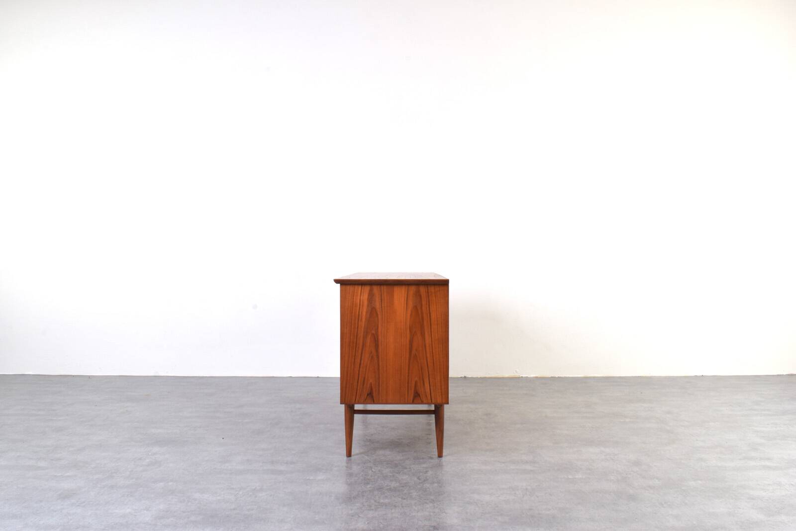 Teak enfilade from the mid-century by Frederik Kayser, 1960s.