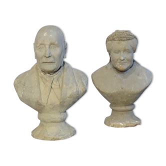 Pair of busts popular art nineteenth earthen terracotta