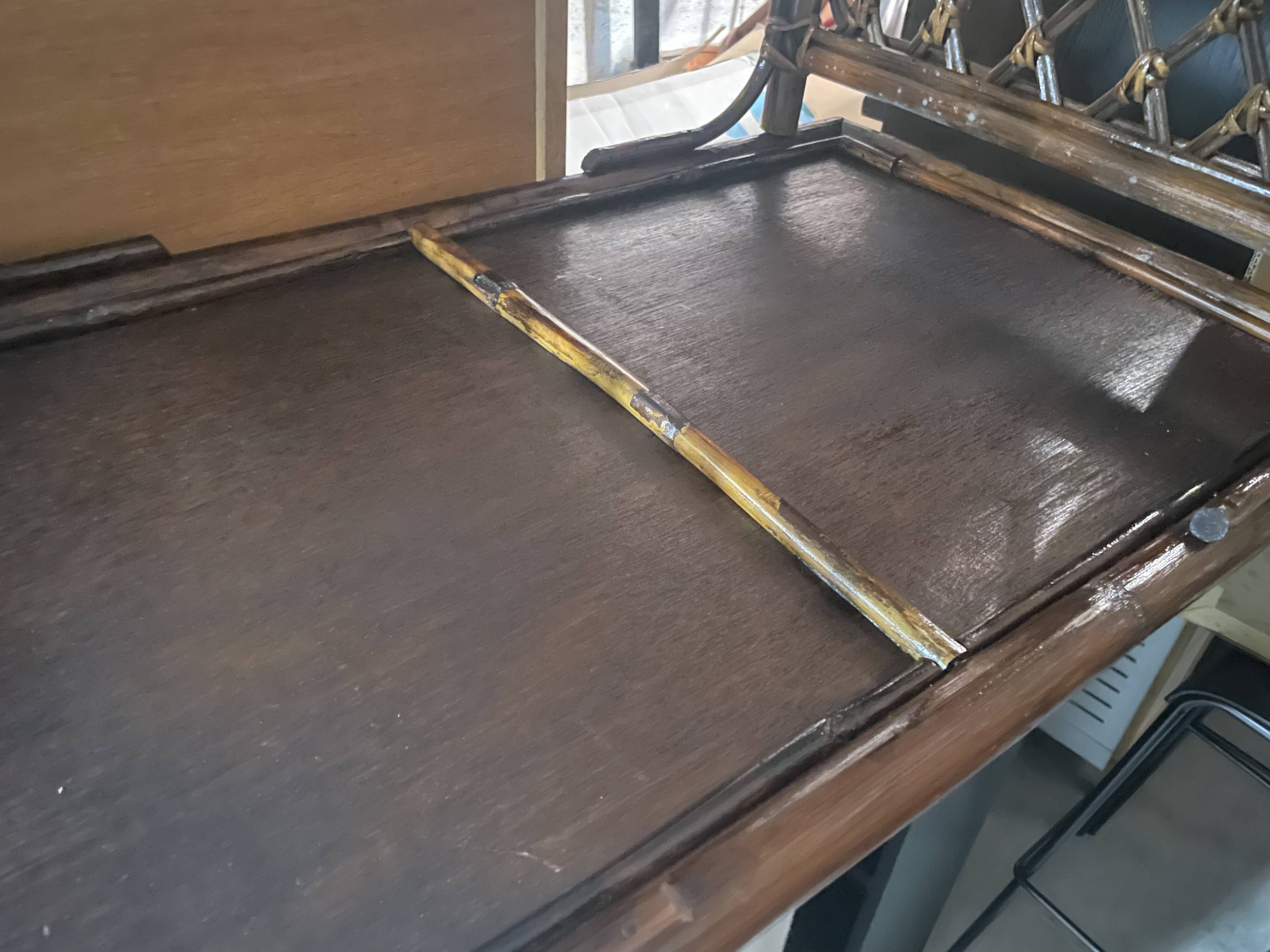 Table basse en rotin, années 70