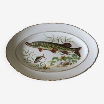 Moulin des loups serving dish in good condition.