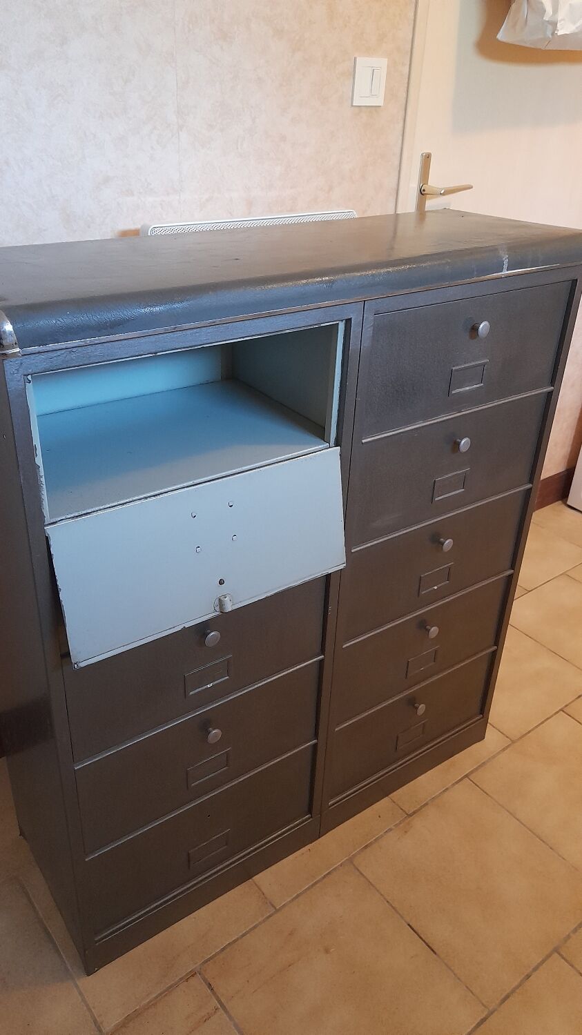 Industrial bellows furniture