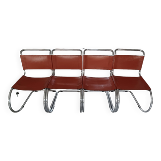 4 chaises Mies van der Rohe