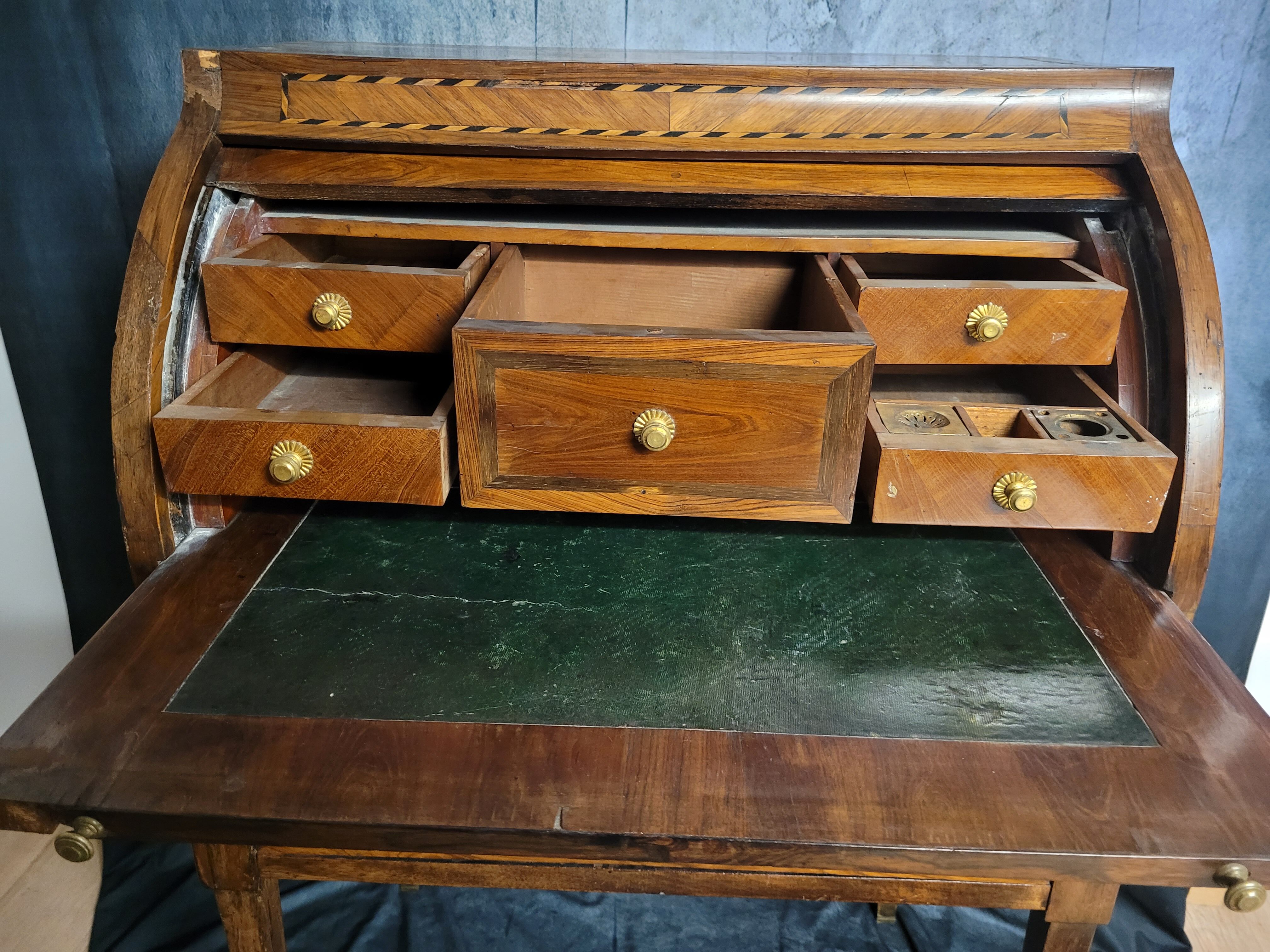 Vintage cylinder desk Louix XVI