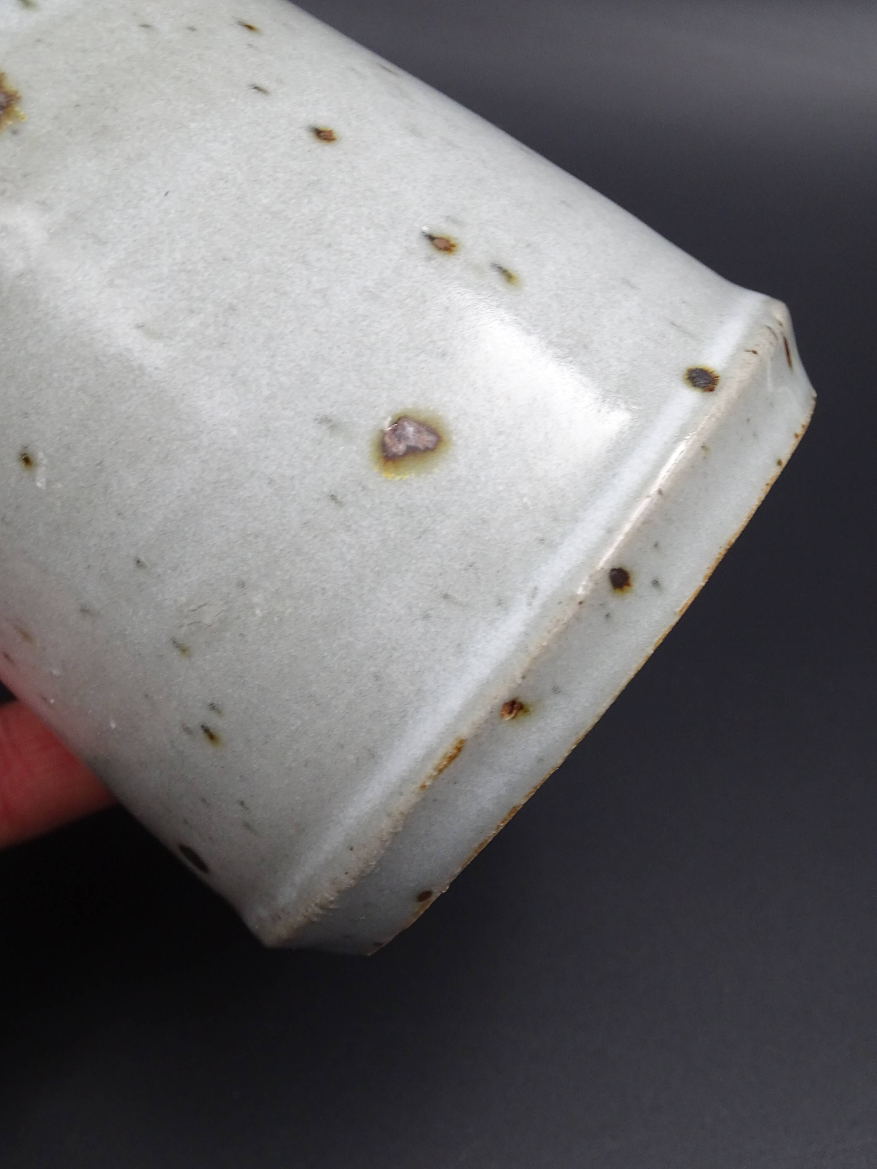 Sandstone vase with brown speckled decoration on a grey background - Bottle shape - Circa 1970 - Signed