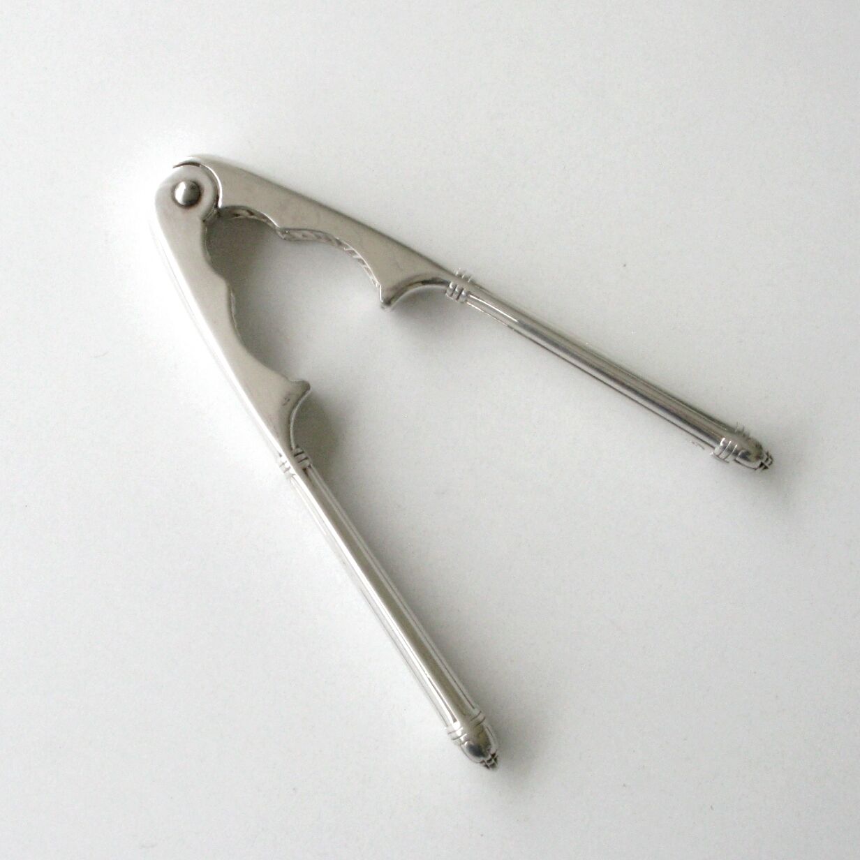 Old nutcracker in silver metal - chissed very heavy -