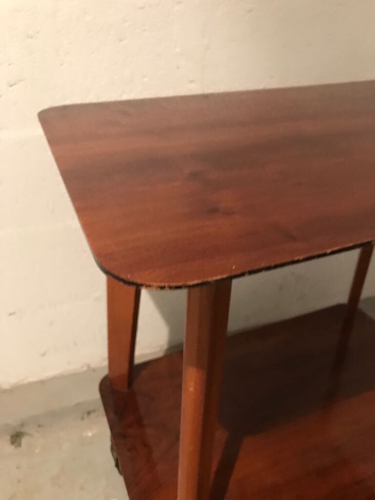 Side table double trap