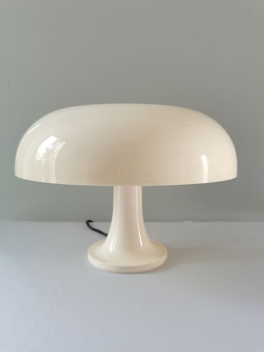 Nessino Lamp by Artemide