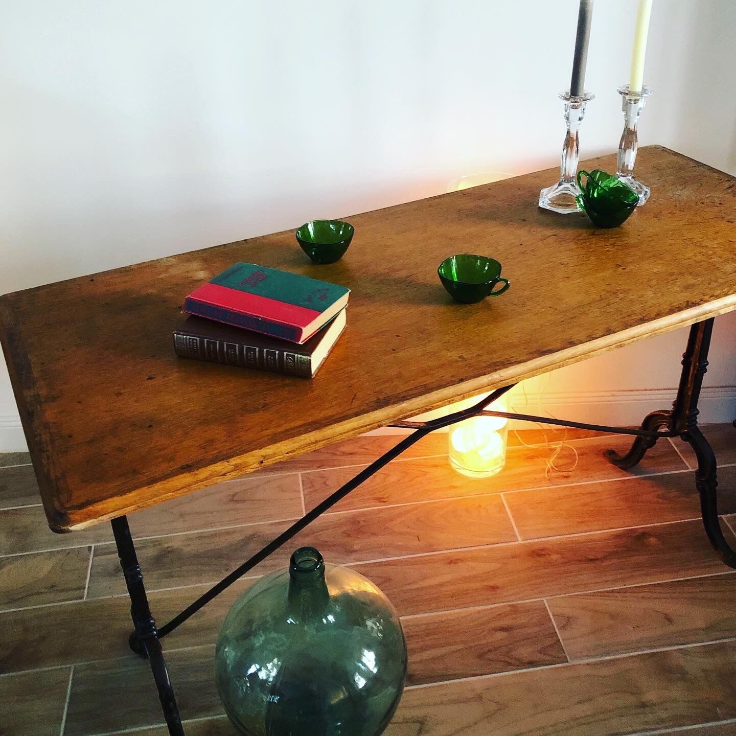 Table bistro Berg Paris