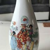 Traditional Japanese hand-painted pear-shaped vase. Geisha life scenes decor. High 26.5 cm
