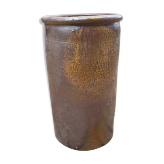 Sandstone pot