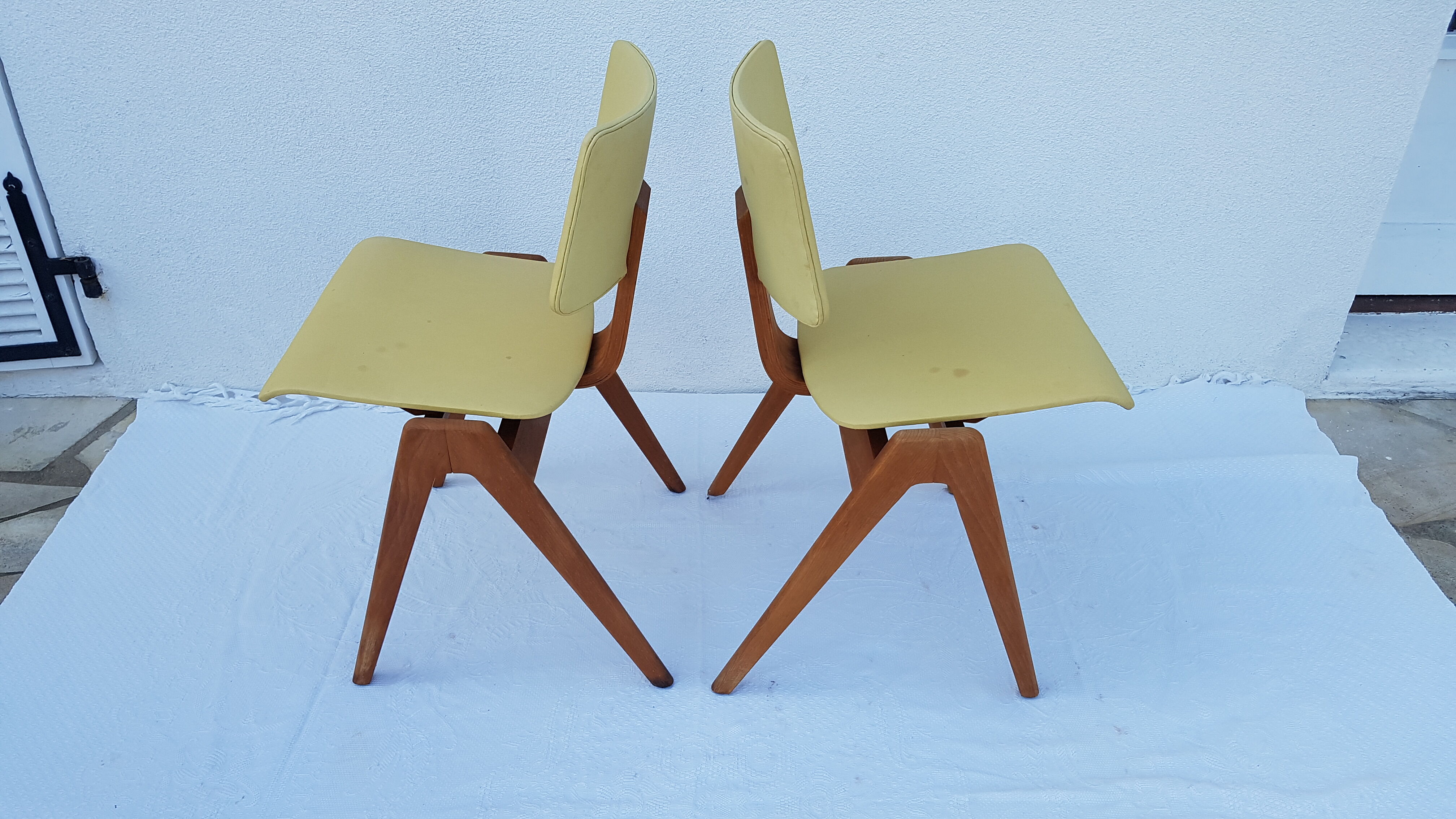 Chair of Robin Day 1952 for Hille Hillestak