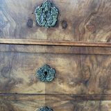 Antique chest of drawers