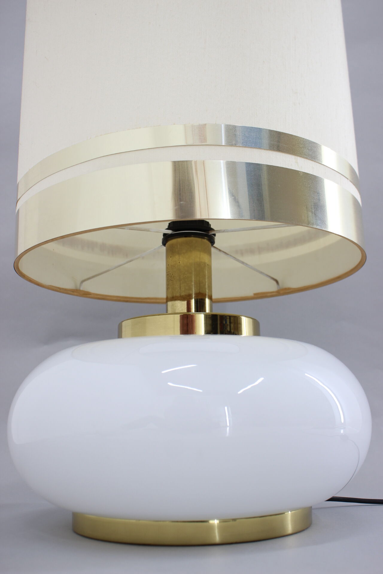 1970s Beautiful Large Glass and Brass Table Lamp ,Italy