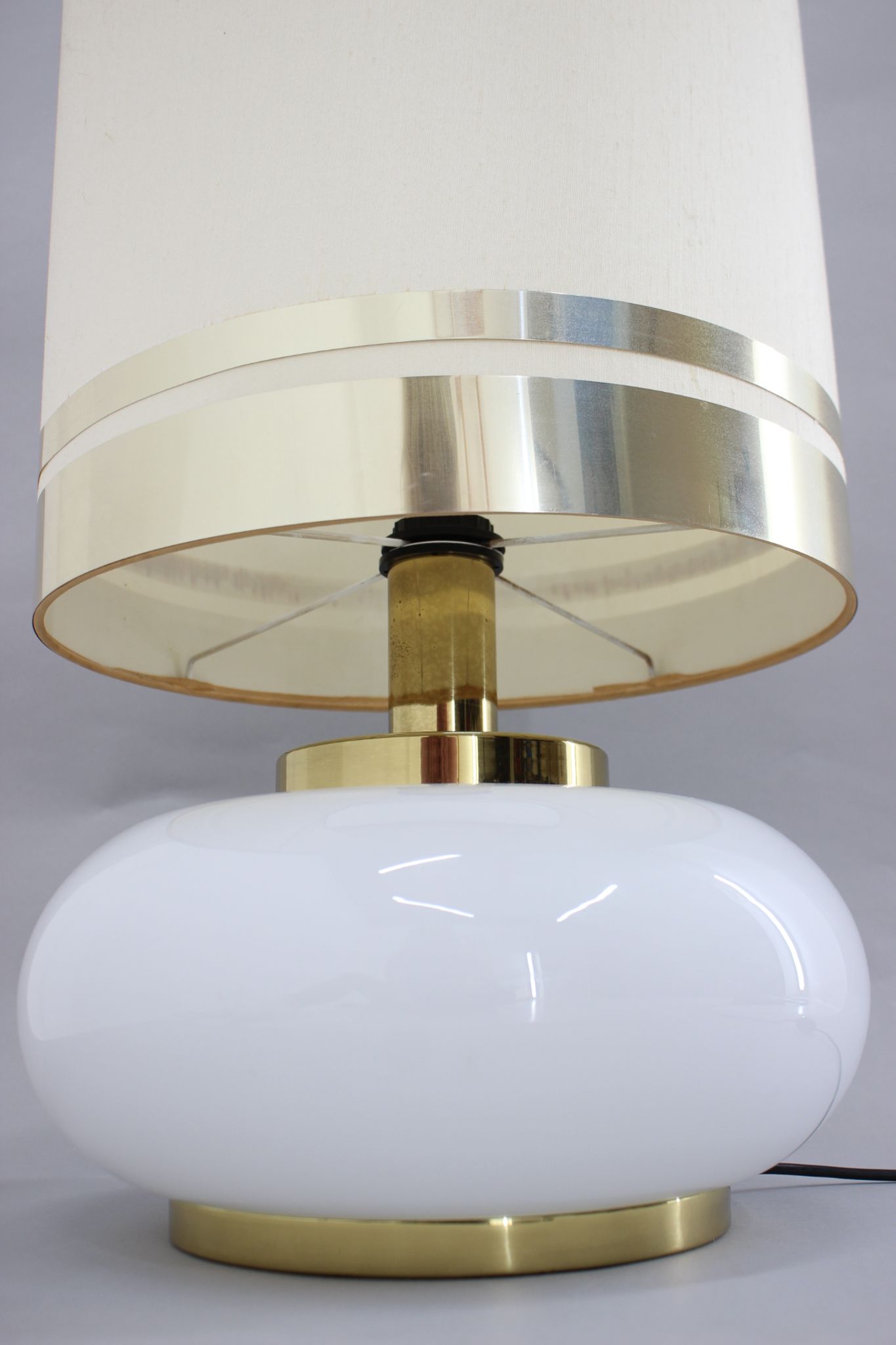 1970s Beautiful Large Glass and Brass Table Lamp ,Italy