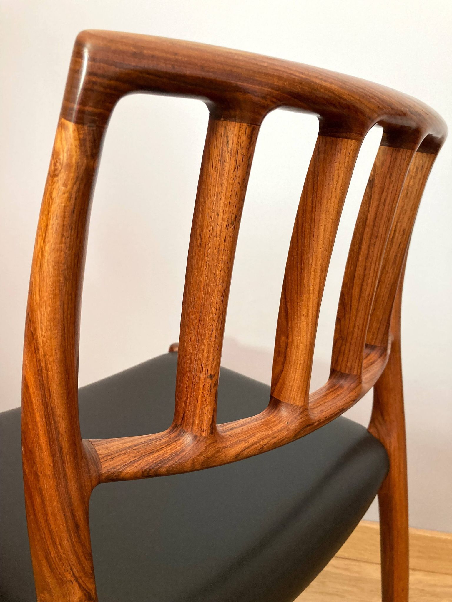 Vintage chair, Danish rosewood 1974, Model 83, by Niels Moller