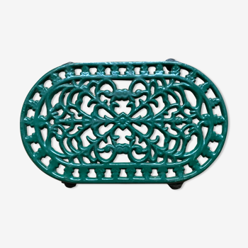 Green cast iron fir dish