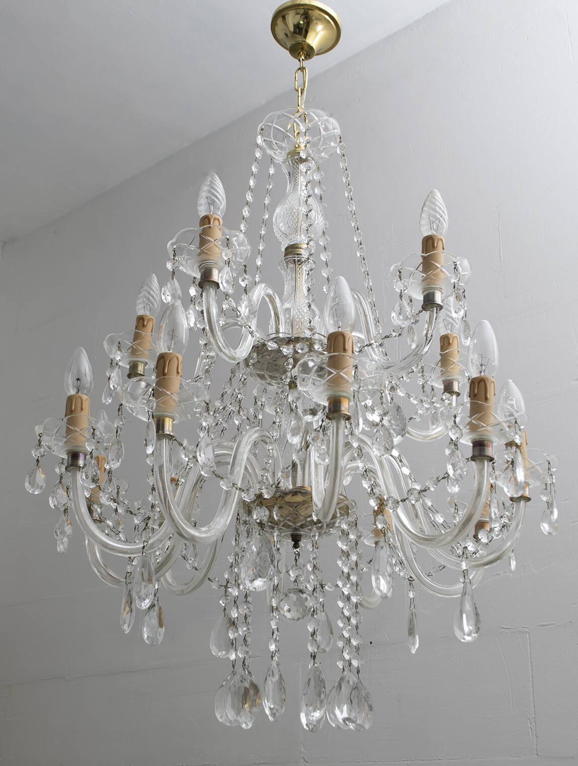 Maria Theresa Mid-Century Modern Italian 15-Light Crystal Chandelier, 1950s
