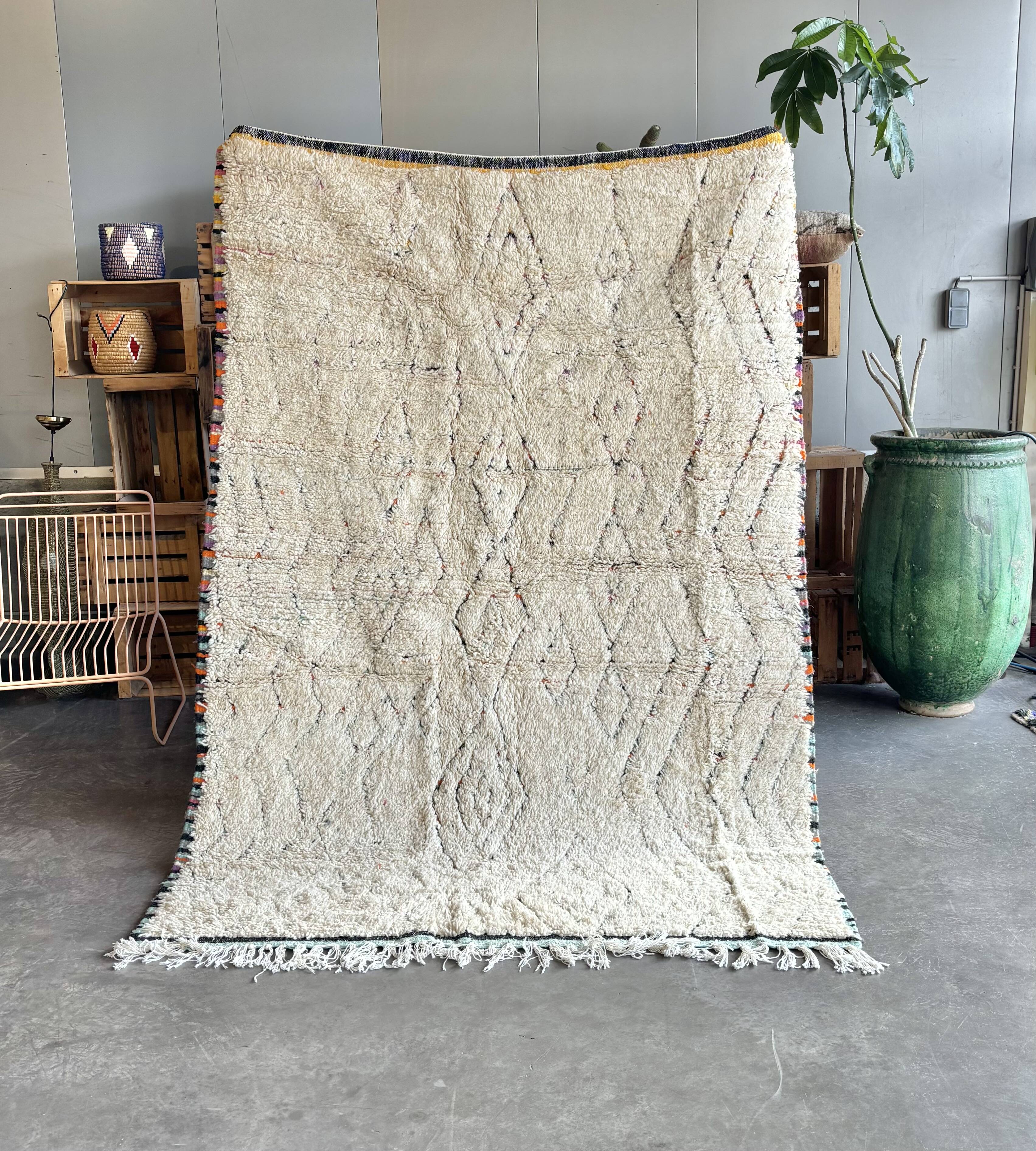 Beni Ouarain Moroccan Rug 160 × 290 cm – Handwoven Berber wool rug