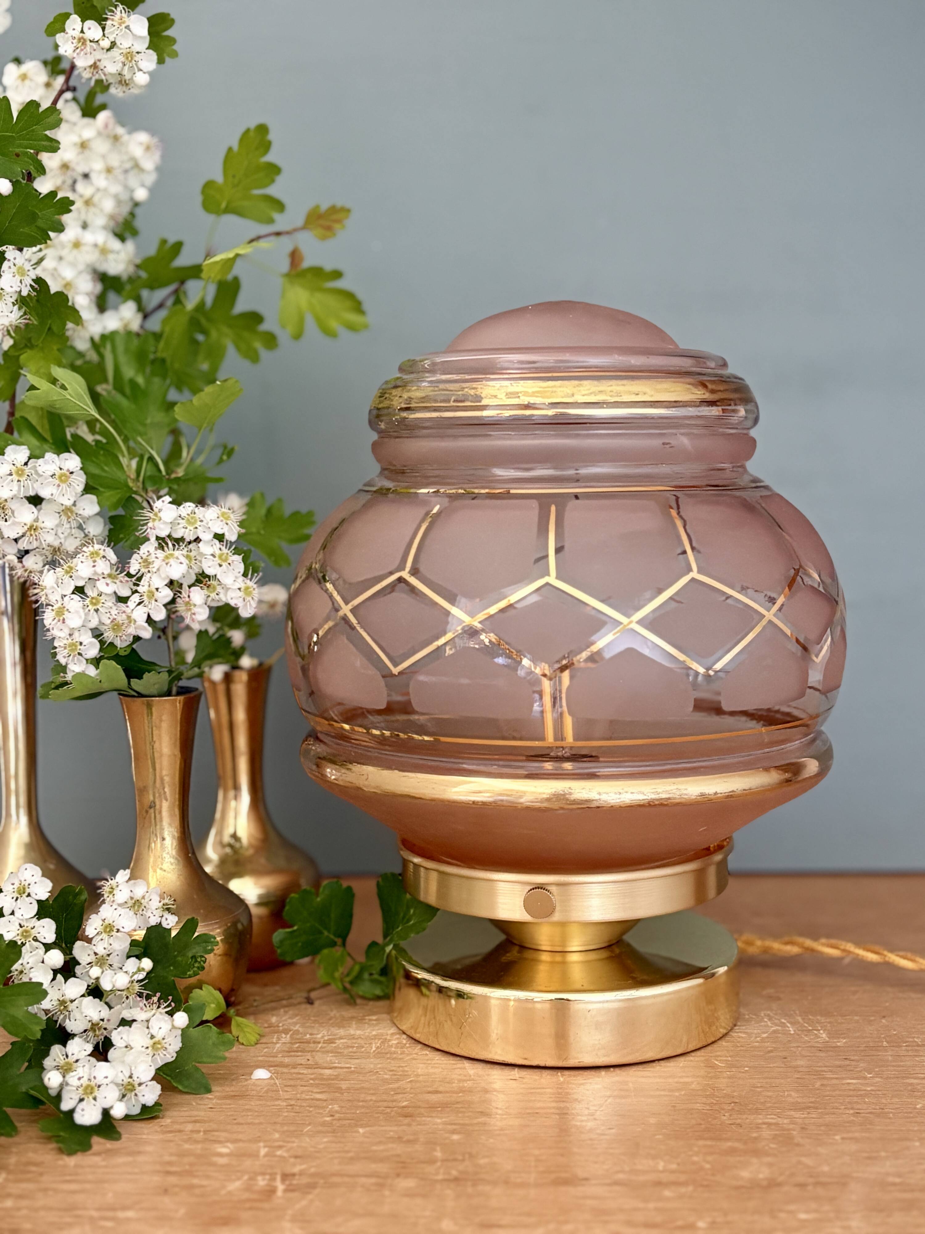 Vintage Art Deco globe table lamp in pink and gold glass.