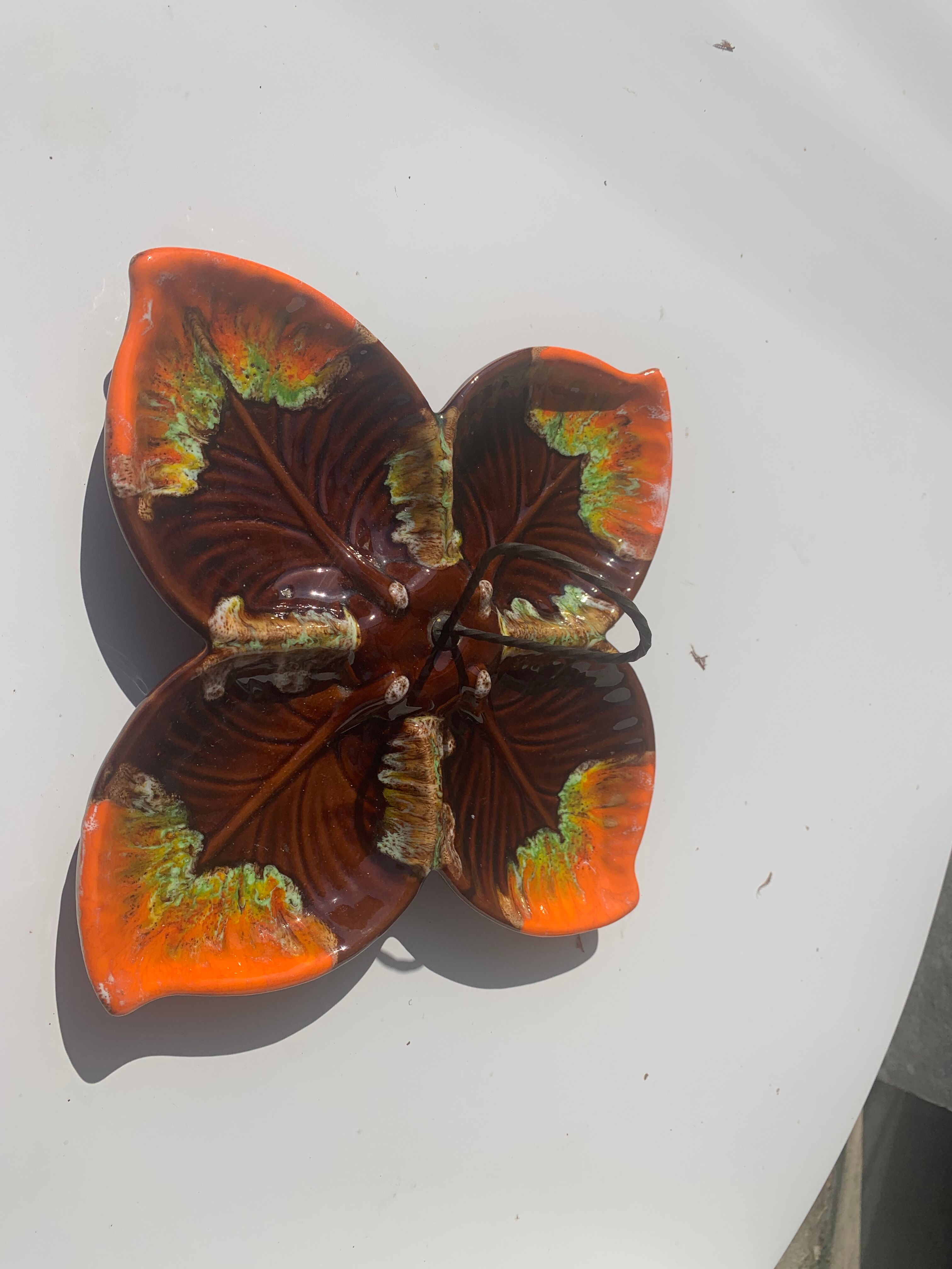 Enamelled ceramic servant in the shape of vintage sheet 1960/70