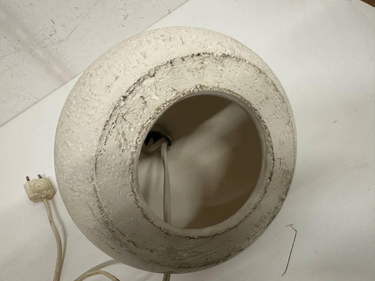 Vintage round plaster lamp base h 20 cm