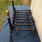 2 chenets with cast iron büche door grille for fireplace