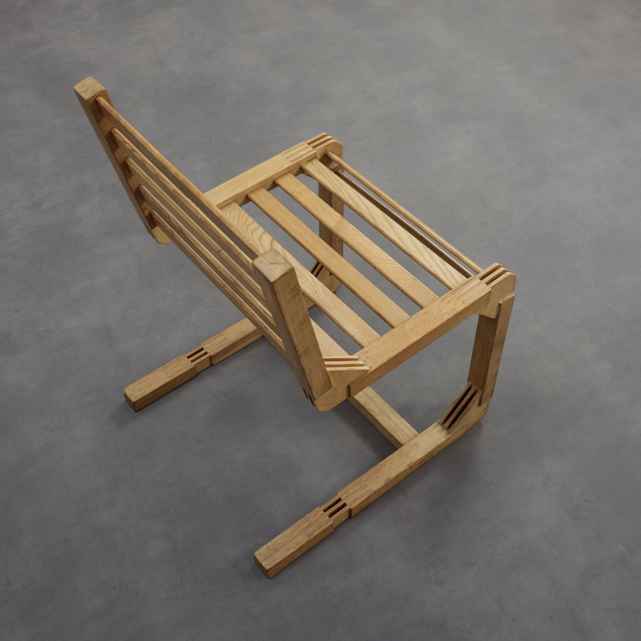 Paire rare de chaises constructivistes postmodernes, Pays-Bas, années 1980
