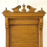 Office furniture with sliding shutter